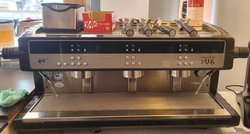 Visacrem V6 Grouptronic 3-group coffee machine for sale