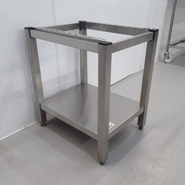 Used Lincat SLS4 Stainless Stand For Sale