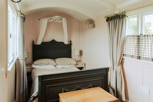 Shepherds Hut Bedroom Shepherds Hut Bedroom