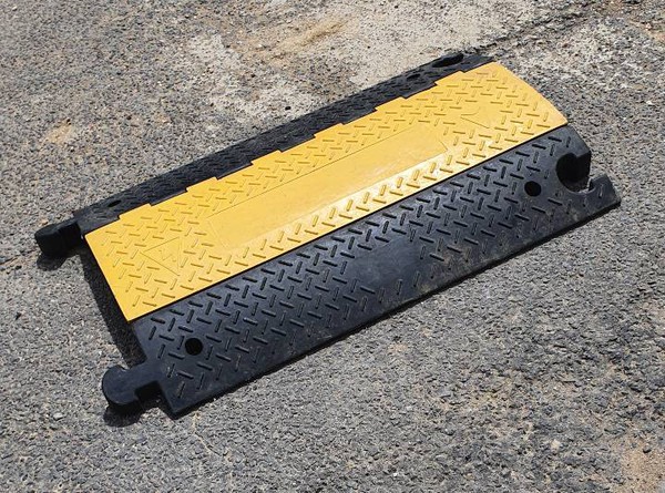3 channel cable protector ramp