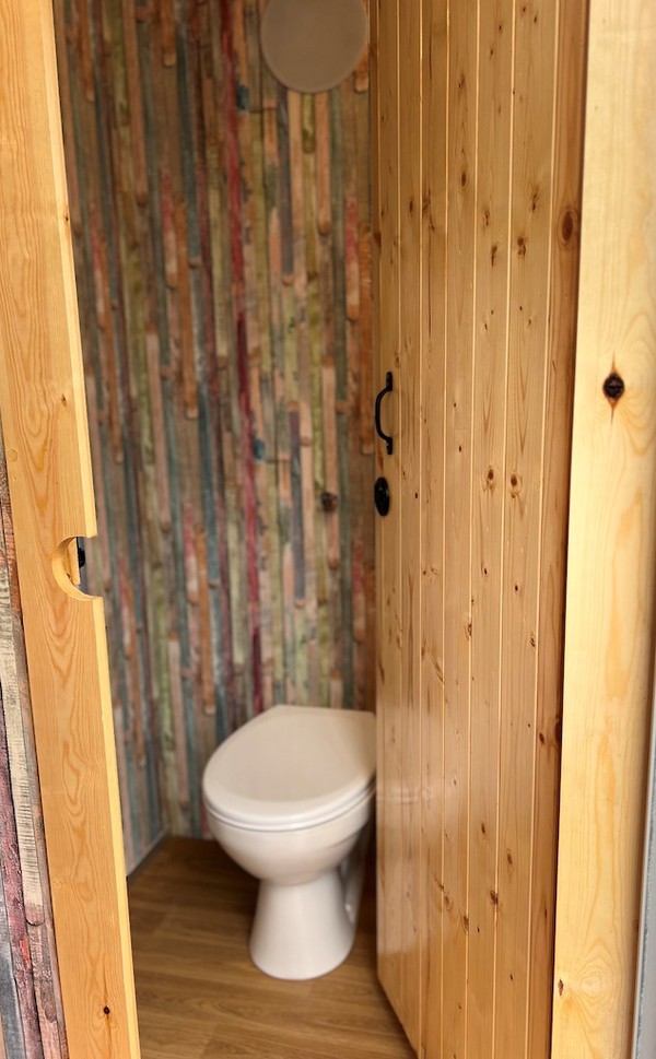 Shepherds Hut Toilet Trailers Made To Order