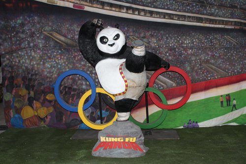 Secondhand Kung Fu Panda Officially Licensed Statue For Sale Secondhand Kung Fu Panda Officially Licensed Statue For Sale