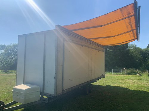 Buy Used Trailer Stage Buy Used Trailer Stage