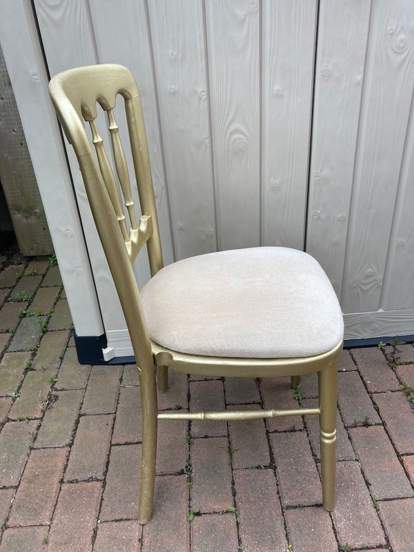 Gold Cheltenham Banquet Chairs with Ivory Chair Pad