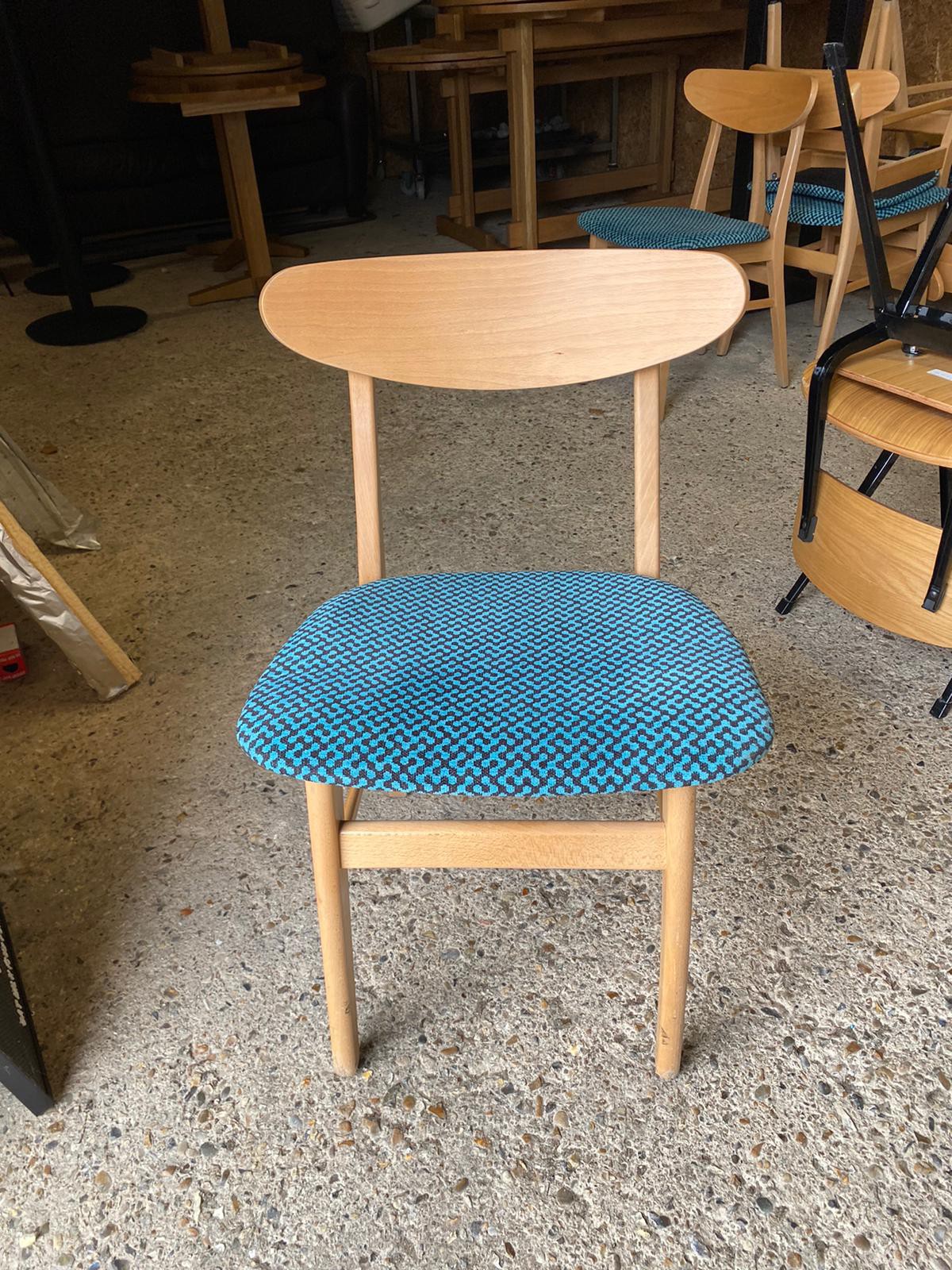Secondhand Chairs and Tables Cafe or Bistro Chairs Oak Dining
