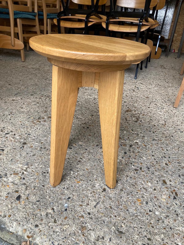 Dining Height Round Flat Top Oak Stools For Sale