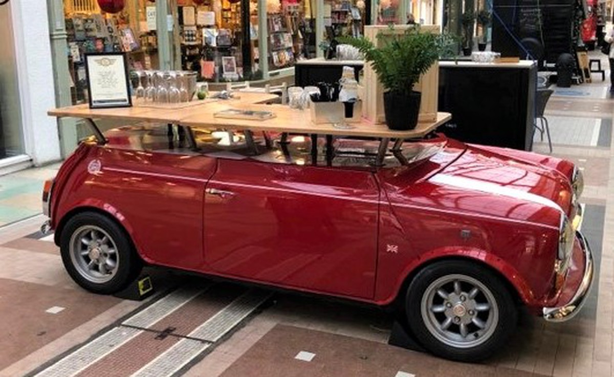 Secondhand Pub Equipment Mobile Bar Units The Austin Mini Bar