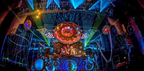 DJ / Festival stage set DJ / Festival stage set