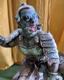 Secondhand Predator Statue Female For Sale