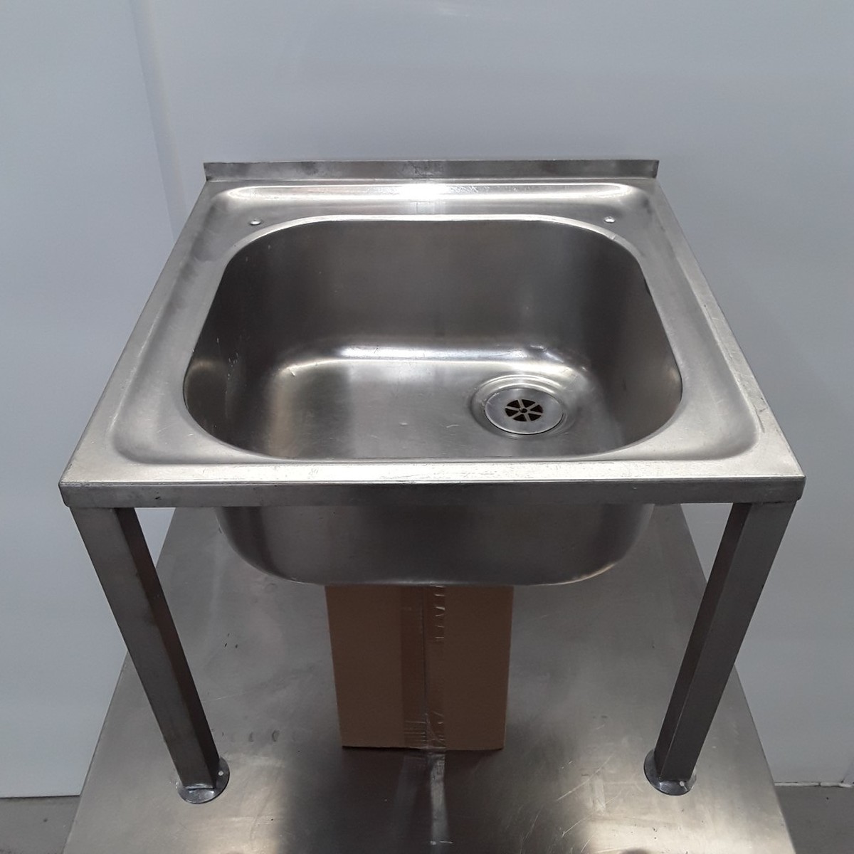 Secondhand Catering Equipment Cleaners Or Janitors Or Bucket Sink