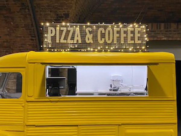 Pizza & Coffee H Van