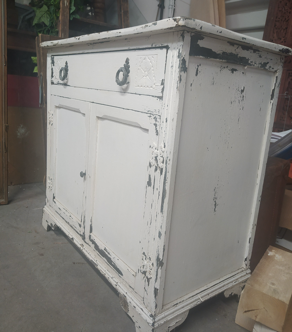 Secondhand cabinet for sale
