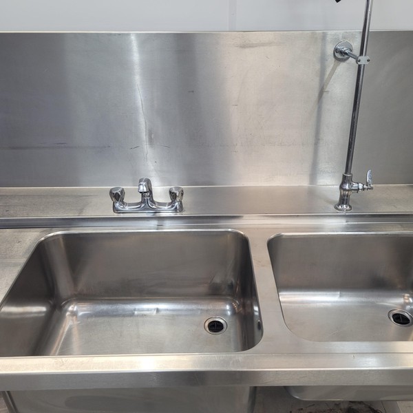 Commercial double sink