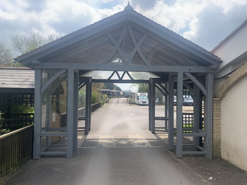estate lyke-gate estate lyke-gate