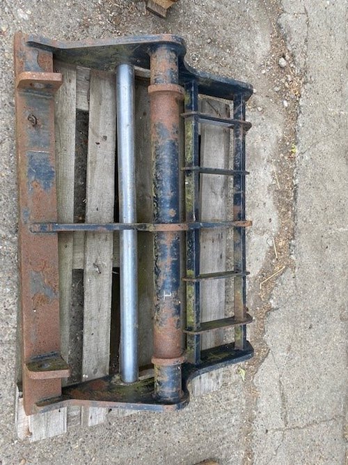 Manitou Floating Fork Frame Manitou Floating Fork Frame