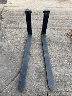 Heavy Duty forklift forks / tines