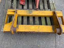Manitou Fork Lift Attachment / Plate / Carriage