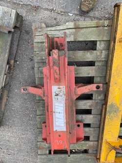 Tractor pick up hitch - Manifix