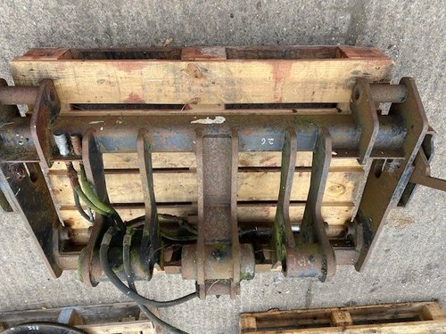 Manitou To JCB MLT627 Q-Fit telehandler Headstock Manitou To JCB MLT627 Q-Fit telehandler Headstock