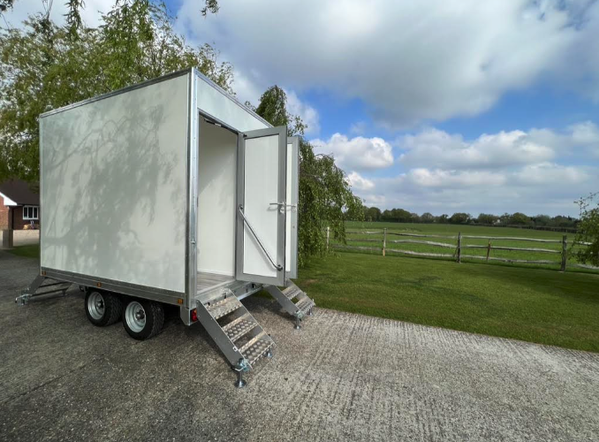 4 bay toilet trailer for sale
