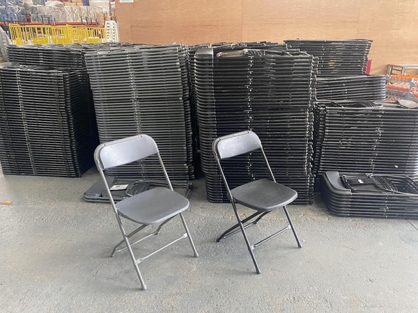 Folding Chairs For Sale 503 