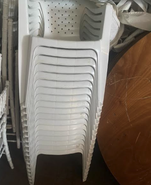White plastic chairs for sale