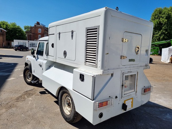 Selling Land Rover Defender with Generator