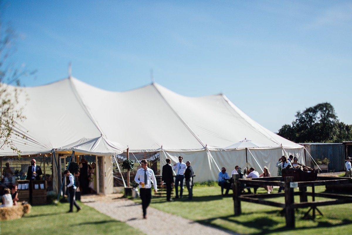 Curlew - New and Used Marquees | Traditional or Pole Marquee ...