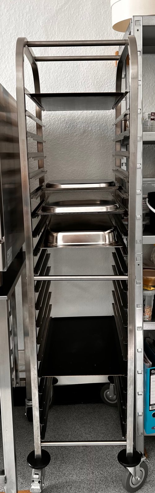 Vogue Gastronorm Racking Trolley Vogue Gastronorm Racking Trolley