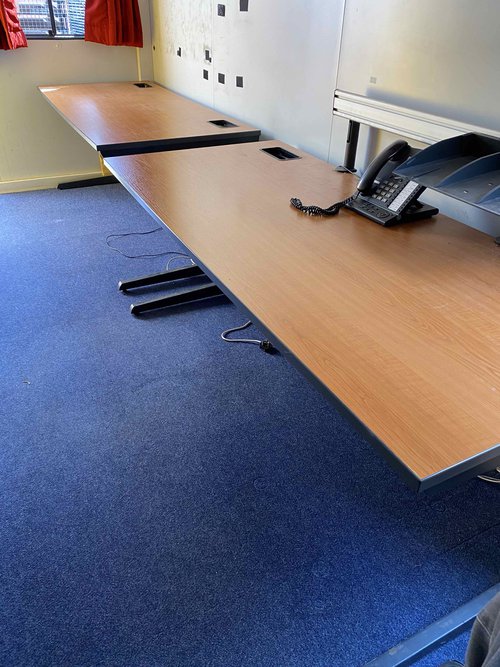 Office desks for sale Wandsworth London Office desks for sale Wandsworth London