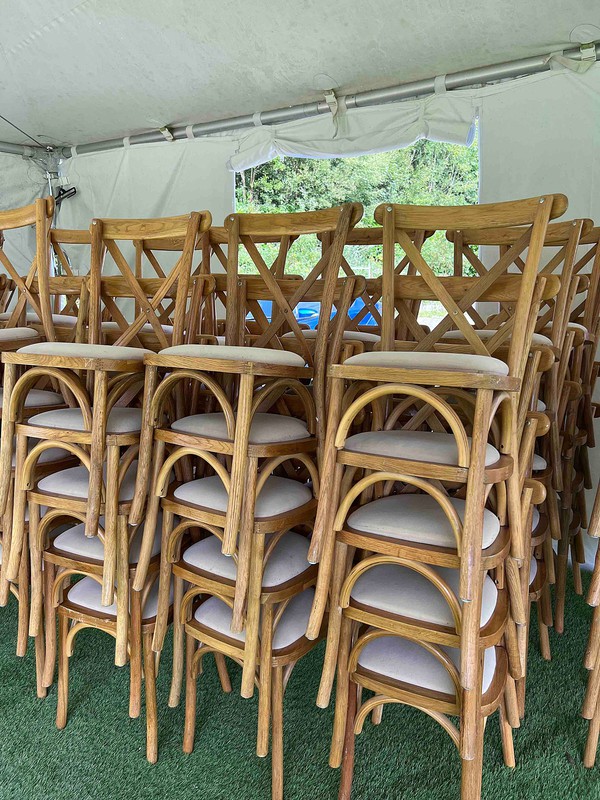 Oak Wash stacking banqueting chairs