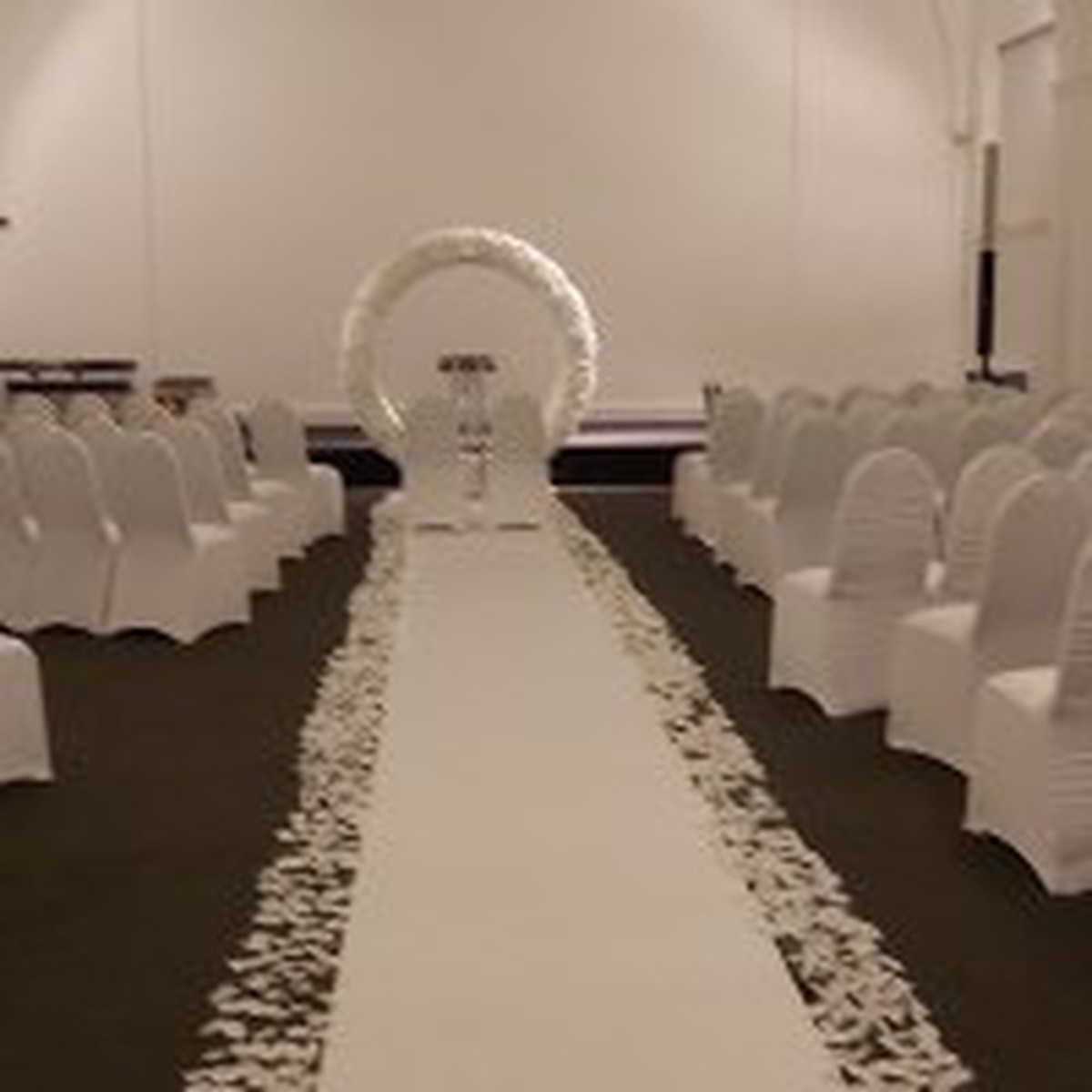 Secondhand Prop Shop Vintage / Rustic Wedding White Aisle Runner