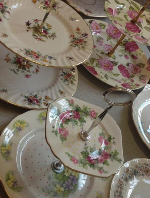 Secondhand vintage crockery for sale