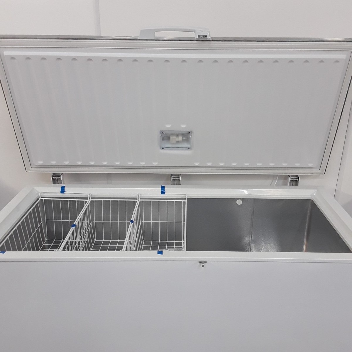 Secondhand Catering Equipment Chest Freezers New B Grade Midas MK4