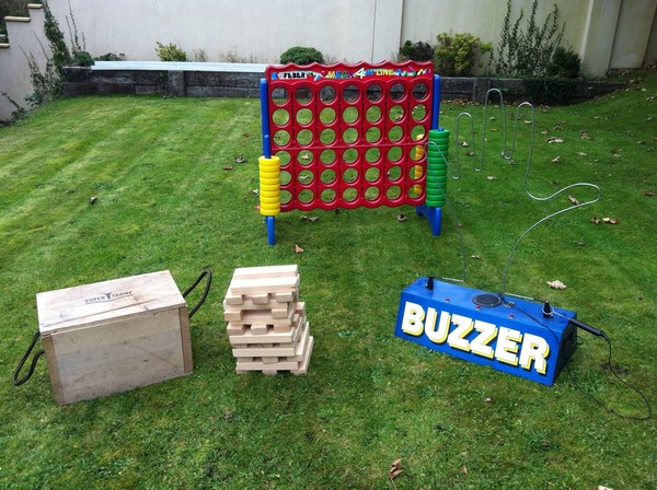 Giant games Giant games