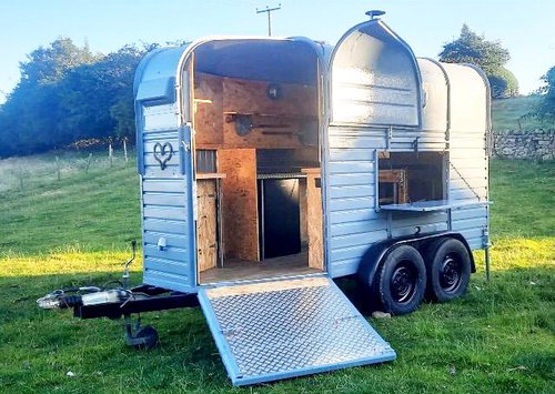 Mobile catering wood fired pizza Mobile catering wood fired pizza