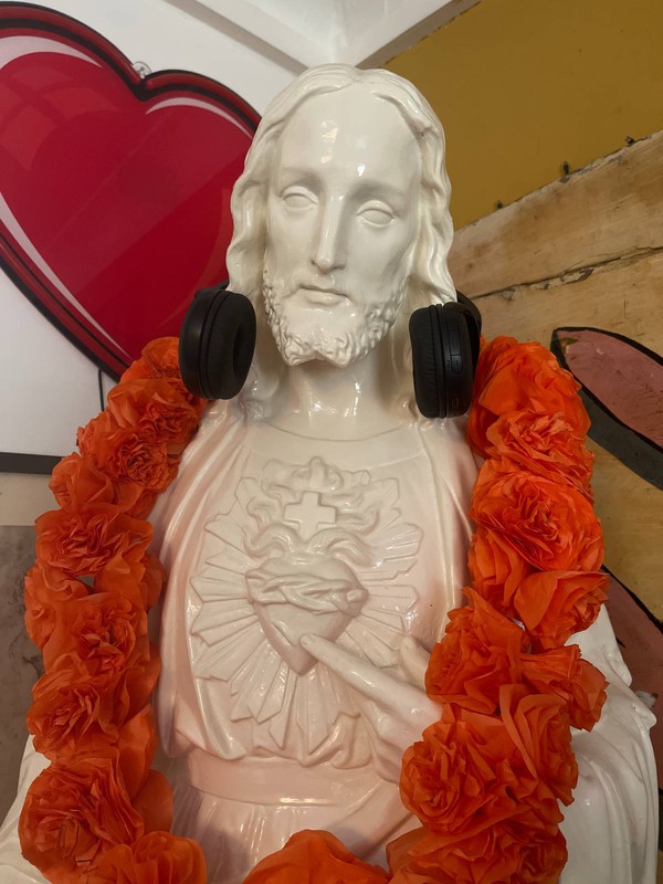 Jesus Church statue