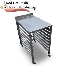 Stainless steel table with tray rack