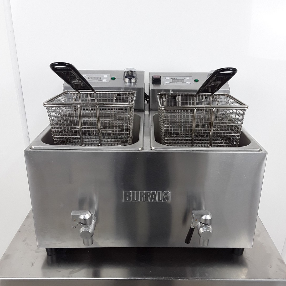 Secondhand Catering Equipment Electric Fryers Used Buffalo FC375
