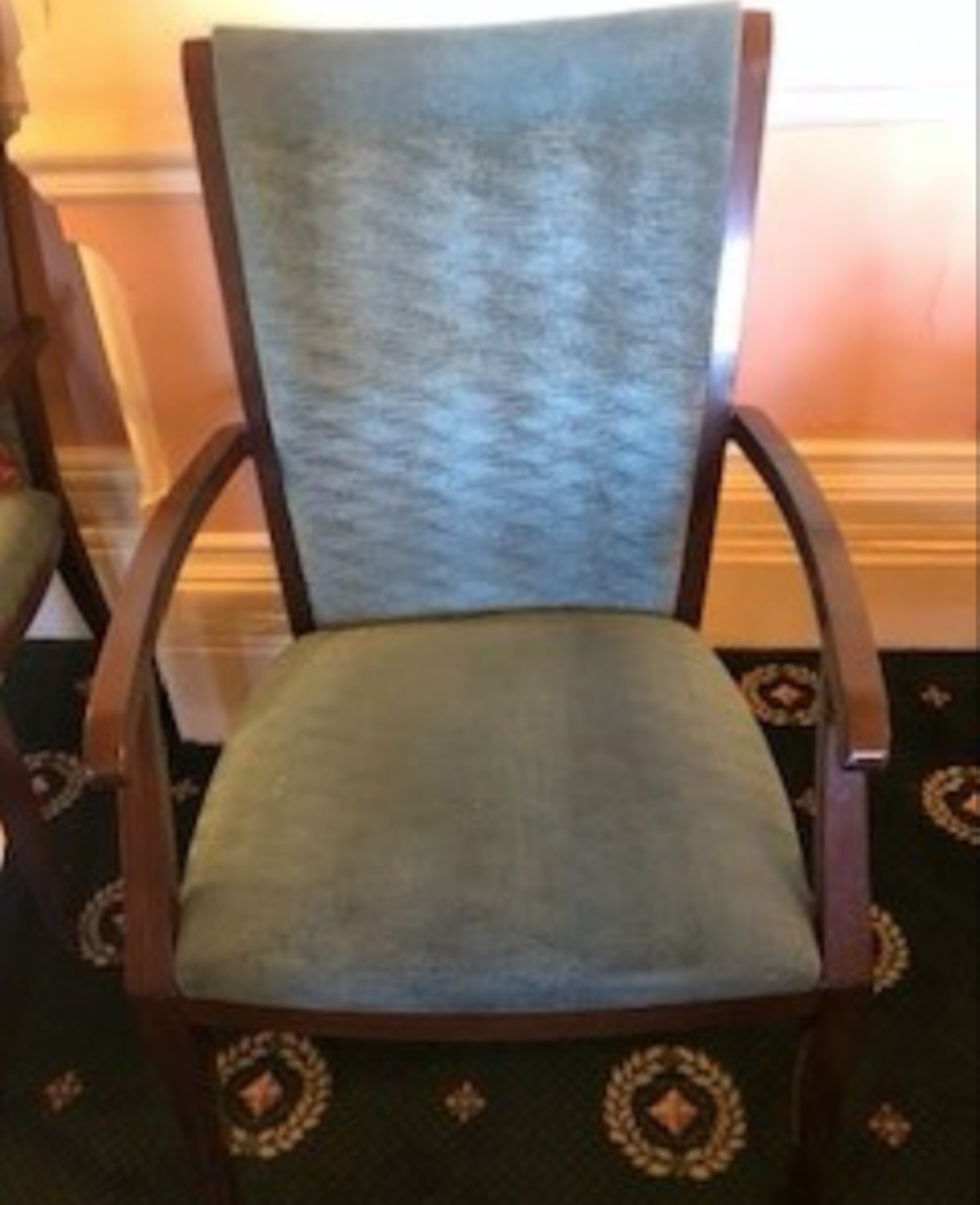 Secondhand Chairs and Tables Restaurant Chairs 80x Restaurant