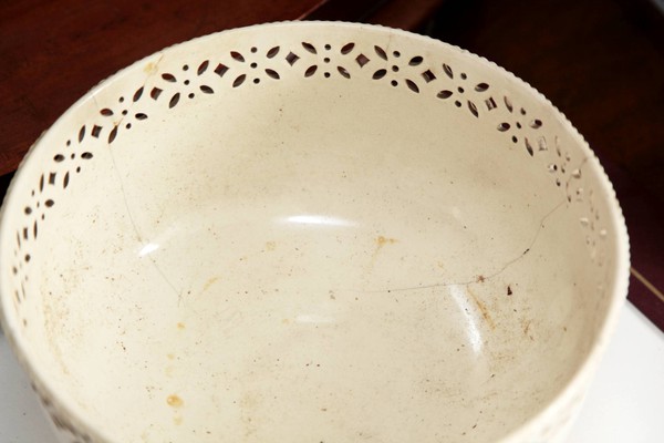 Wedgwood Etruria Pierced bowl