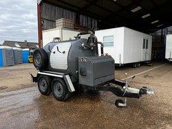 Vacuum tanker for sale
