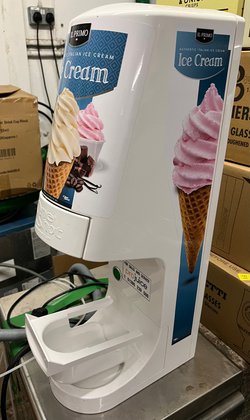 Counter top ice cream machine