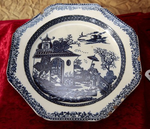 Octagonal Earthen Wear Plate Minton c 1760 Octagonal Earthen Wear Plate Minton c 1760