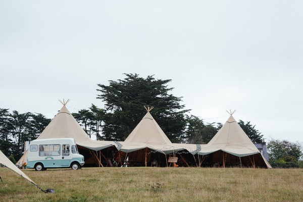 4x Giant Kata Tipis and all hardware for sale - Cornwall 3