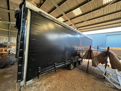 Secondhand Curtain Side Trailer For Sale