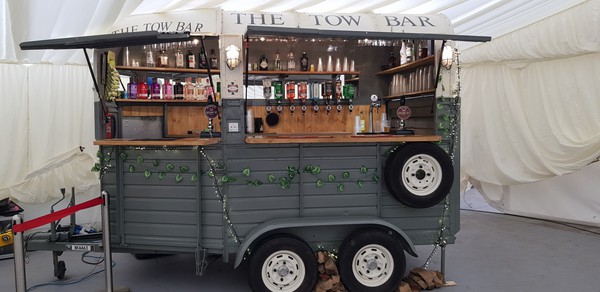 The Tow Bar - Horse box trailer bar business