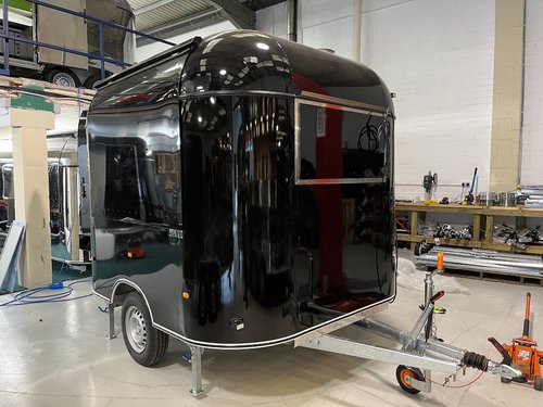Buy Black 2.8m Airstream Style Catering / Promotional Trailer Buy Black 2.8m Airstream Style Catering / Promotional Trailer