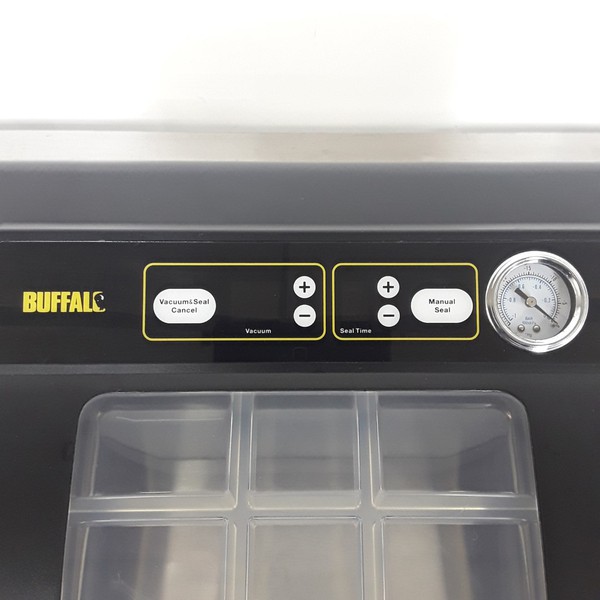 Buffalo CD969 Vacuum Packing Machine