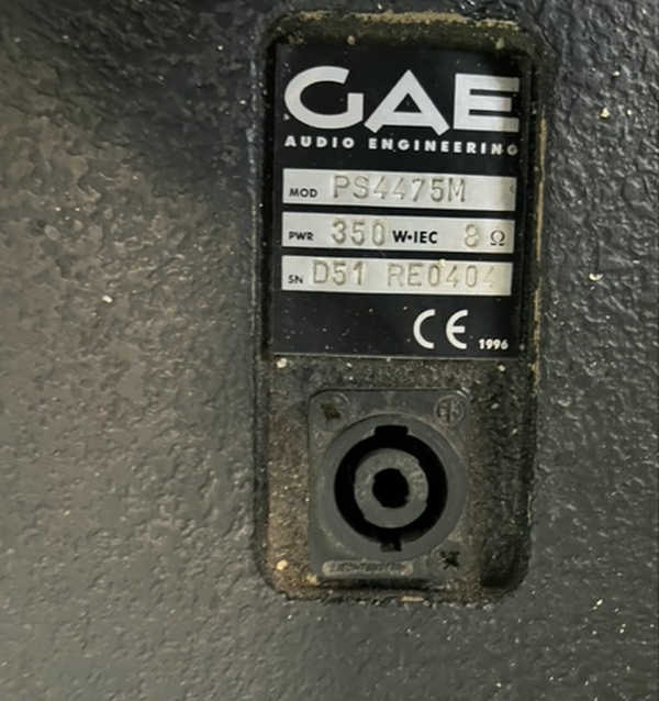 Secondhand loud speakers and amp